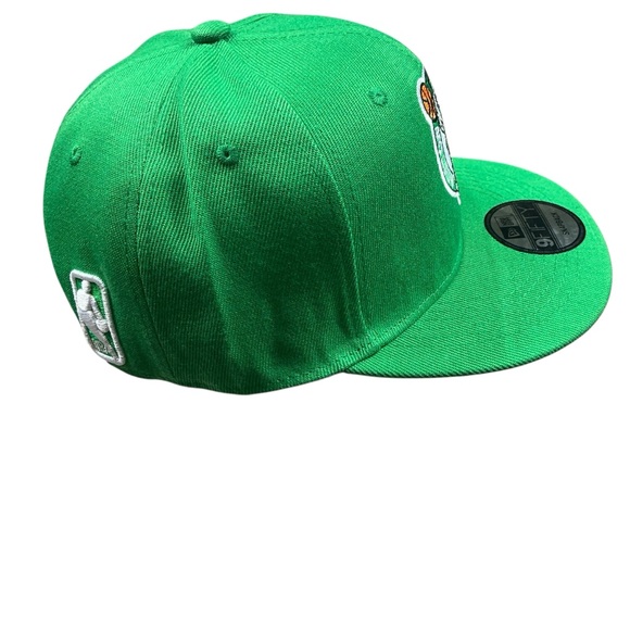 Boston Celtics NBA New Era 59fifty green snap back hat one size NWOT - Picture 5 of 5